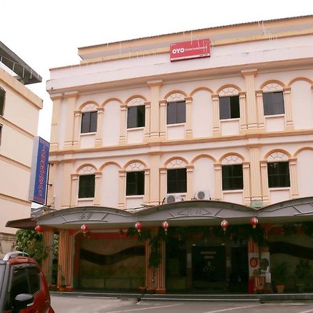 Oyo 90269 Hotel Indorasa 2 Jodoh  Dış mekan fotoğraf
