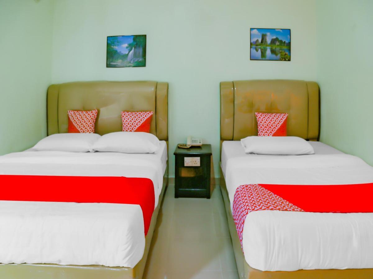 Oyo 90269 Hotel Indorasa 2 Jodoh  Dış mekan fotoğraf