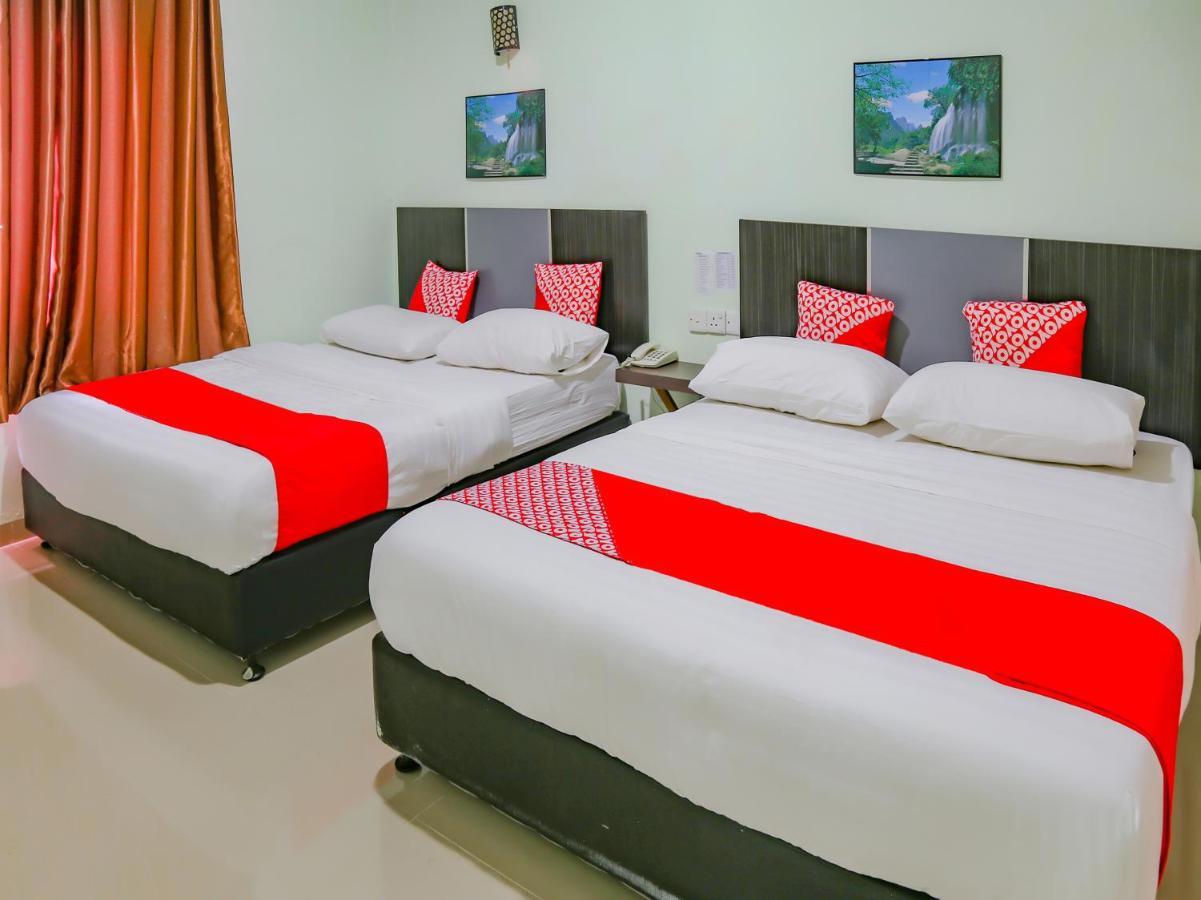 Oyo 90269 Hotel Indorasa 2 Jodoh  Dış mekan fotoğraf
