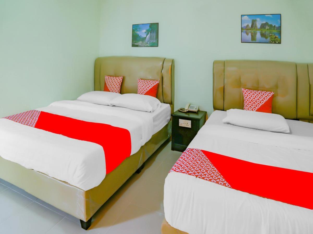 Oyo 90269 Hotel Indorasa 2 Jodoh  Dış mekan fotoğraf